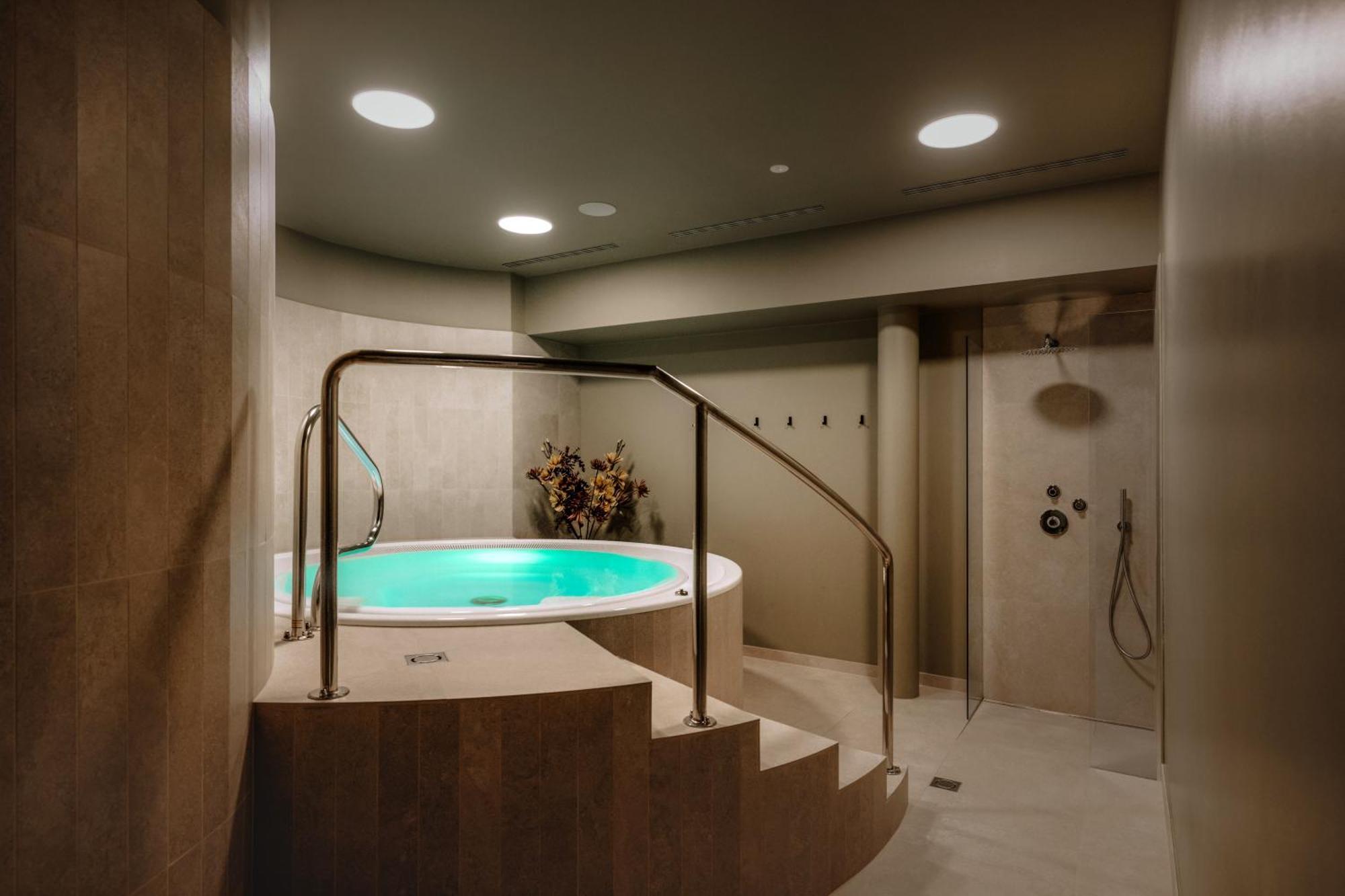 Hotel Kolping Merano Ngoại thất bức ảnh
