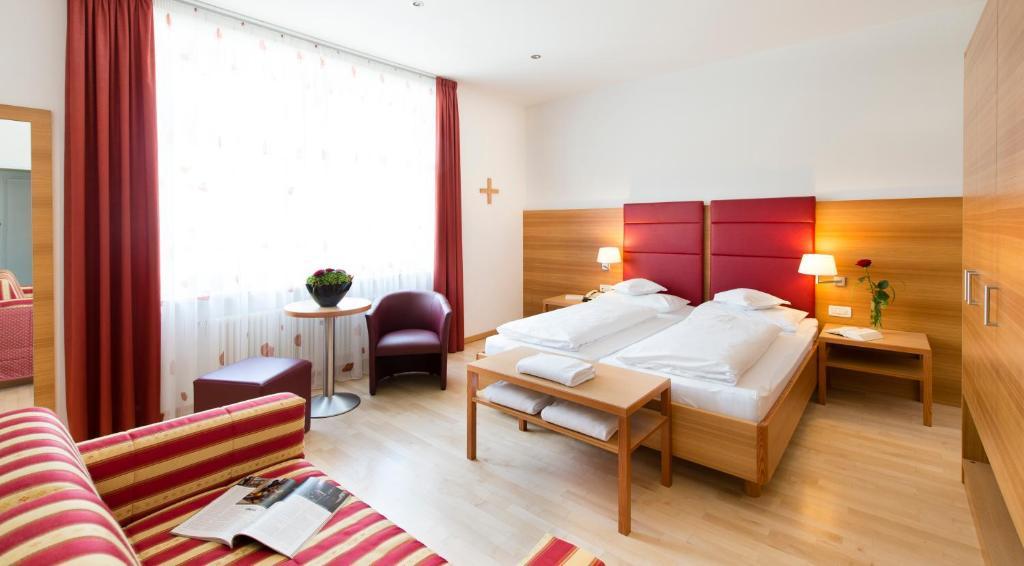 Hotel Kolping Merano Phòng bức ảnh