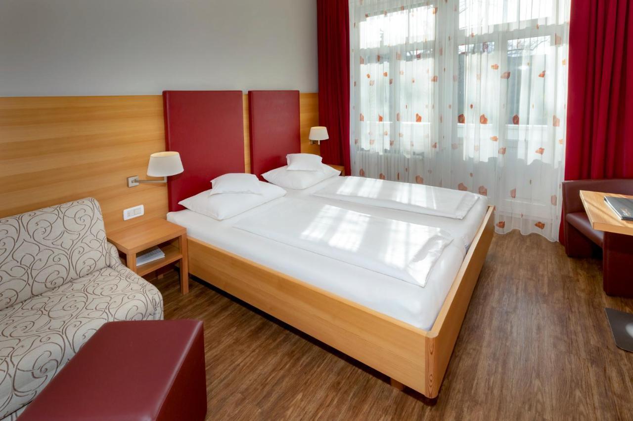 Hotel Kolping Merano Ngoại thất bức ảnh